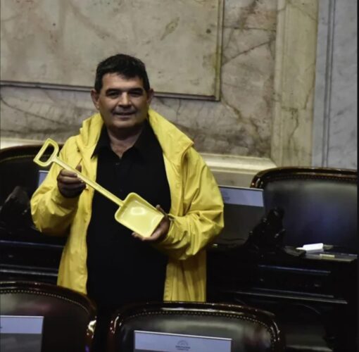 Olmedo sorteará 100 dólares por día en su campaña