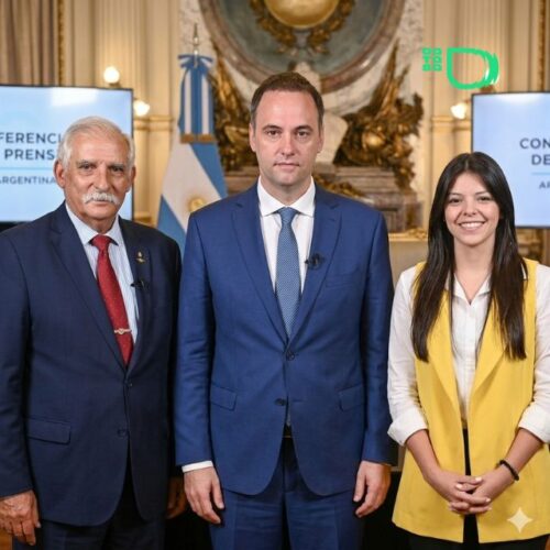 Orozco y Zapata, los principales respaldos de Adorni en medio de la polémica