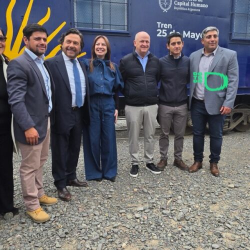 El Tren 25 de Mayo arrancó en Campo Quijano con alta participación